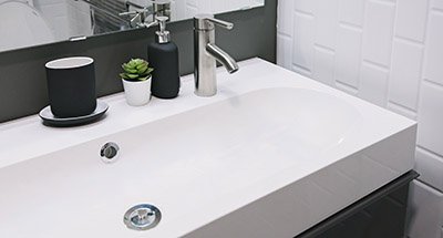Pose d’équipements sanitaires